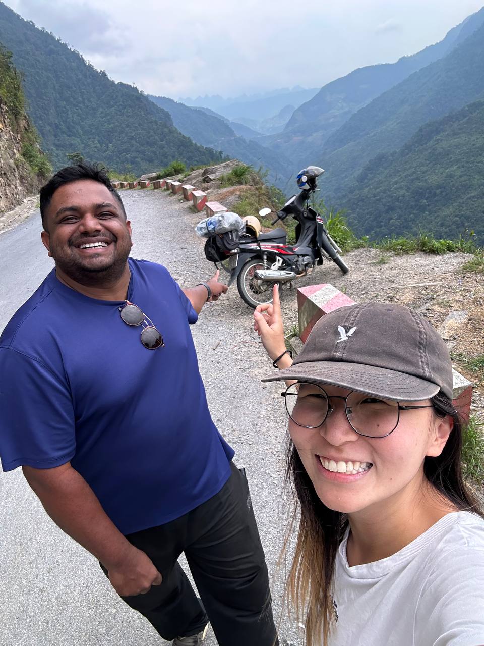 hiking_w_friends